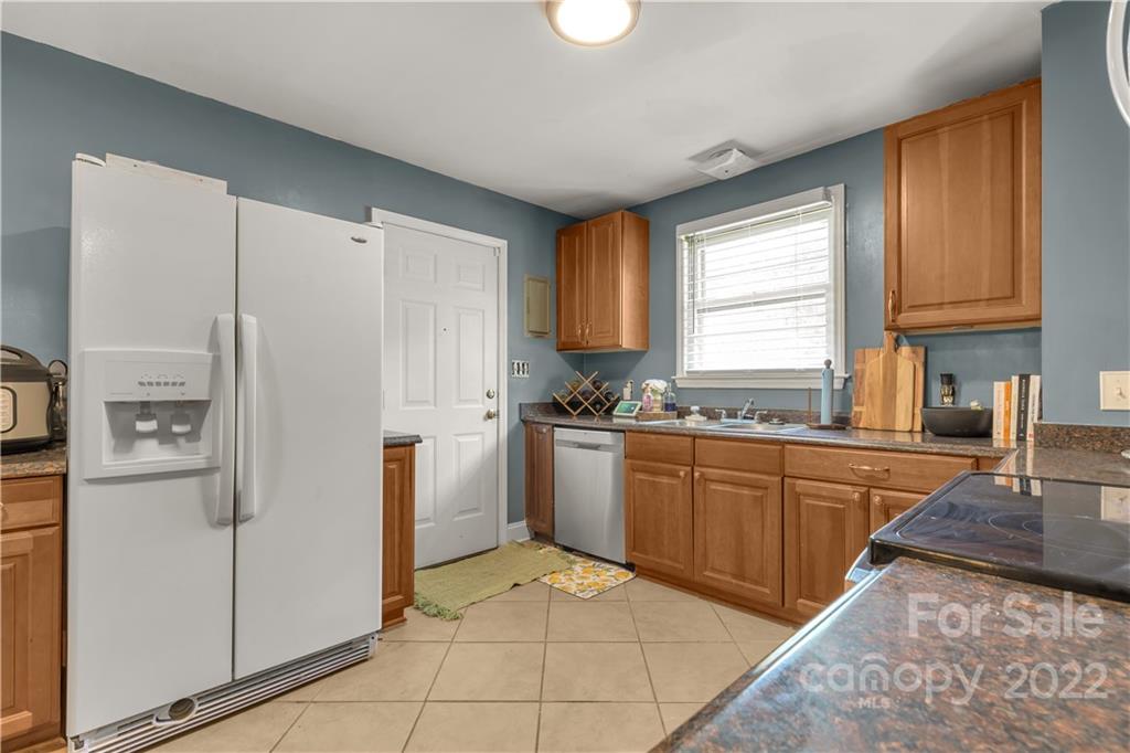 205 Azalea Road Lancaster, SC 29720 - Photo 8 of 22 Gallery Image 8