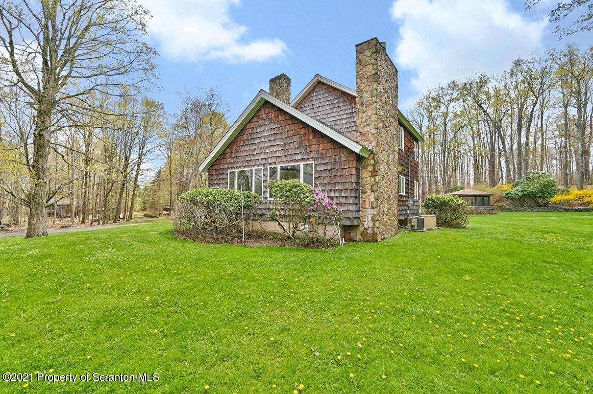 1127 Burnwood Road Thompson, PA 18465 - Photo 9 of 77 Gallery Image 9