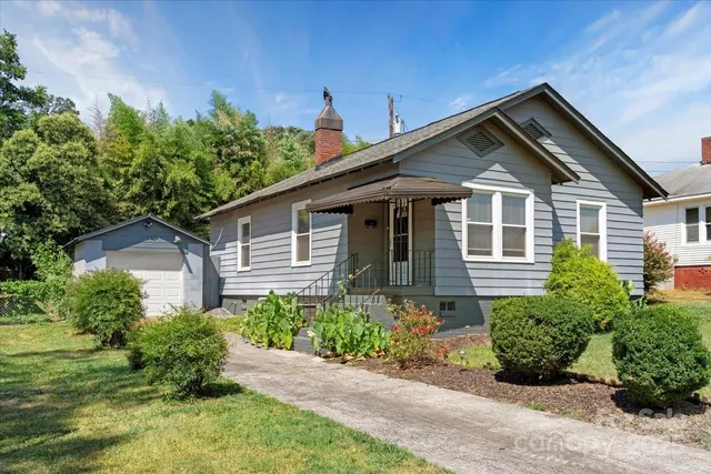 $215,000 | 313 Mayflower Avenue, Cramerton, NC 28032