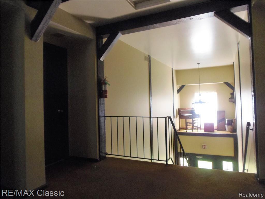 2049 Duck Lake Road North, Unit 5 Highland, MI 48356 - Photo 13 of 15