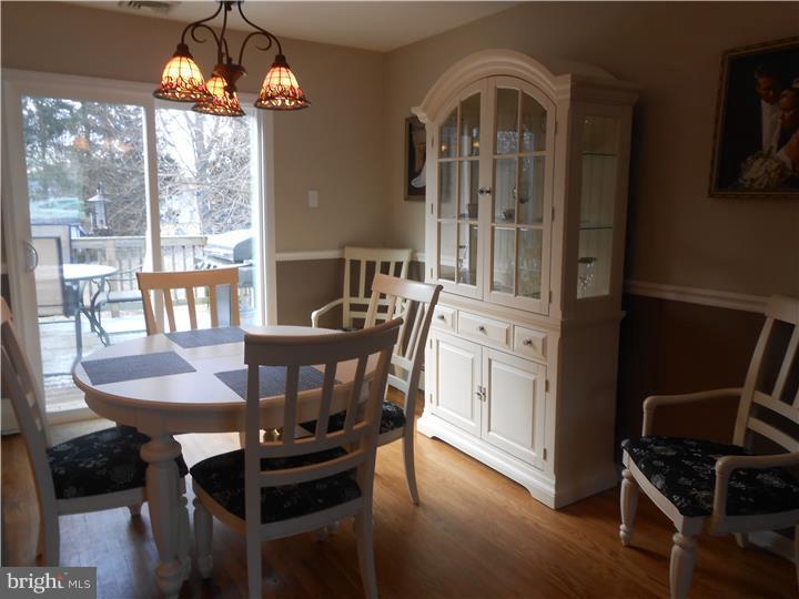 28 Harriet Road Churchville, PA 18966 - Photo 6 of 22 Gallery Image 6