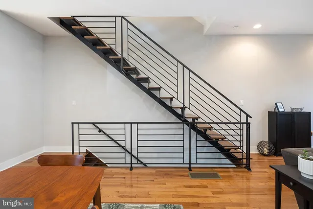 a view of entryway and hall