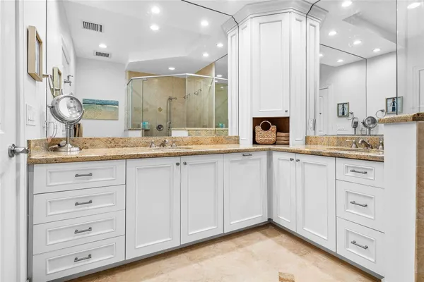 $1,225,000 | 2855 Hampton Circle East, Delray Beach, FL 33445