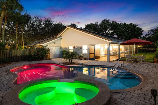 $1,225,000 | 2855 Hampton Circle East, Delray Beach, FL 33445