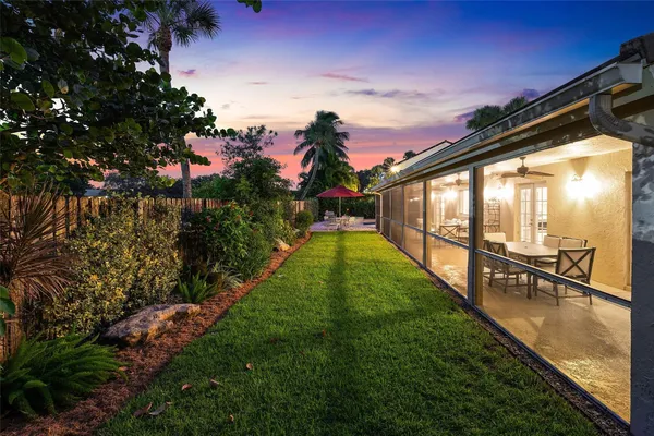 $1,225,000 | 2855 Hampton Circle East, Delray Beach, FL 33445