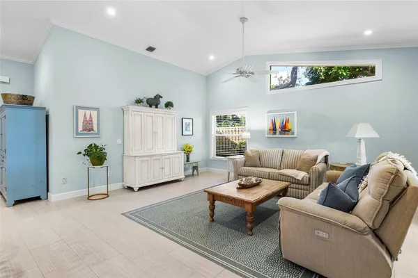 $1,225,000 | 2855 Hampton Circle East, Delray Beach, FL 33445