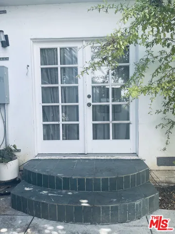 $1,995 | 1500 Midvale Avenue, Los Angeles, CA 90024