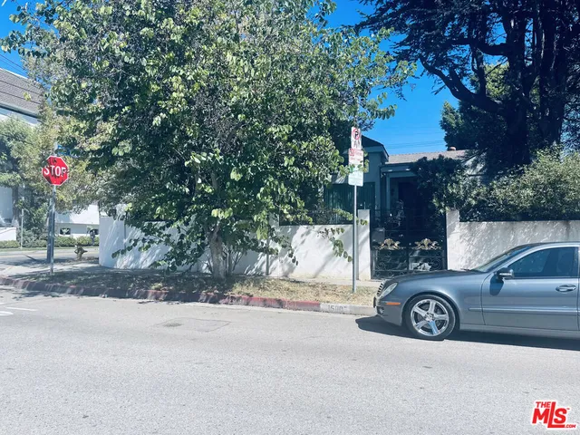 $1,995 | 1500 Midvale Avenue, Los Angeles, CA 90024