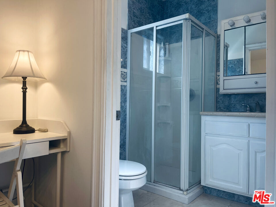 1500 Midvale Avenue Los Angeles, CA 90024 - Photo 9 of 16