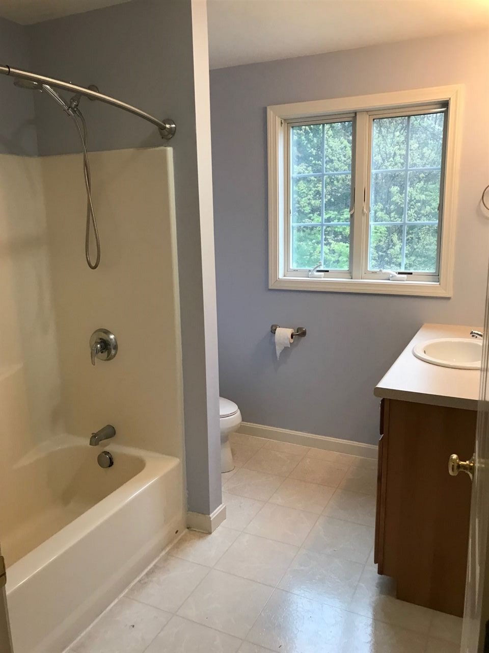 8 Morrills Court, Unit B Rochester, NH 03867 - Photo 18 of 19
