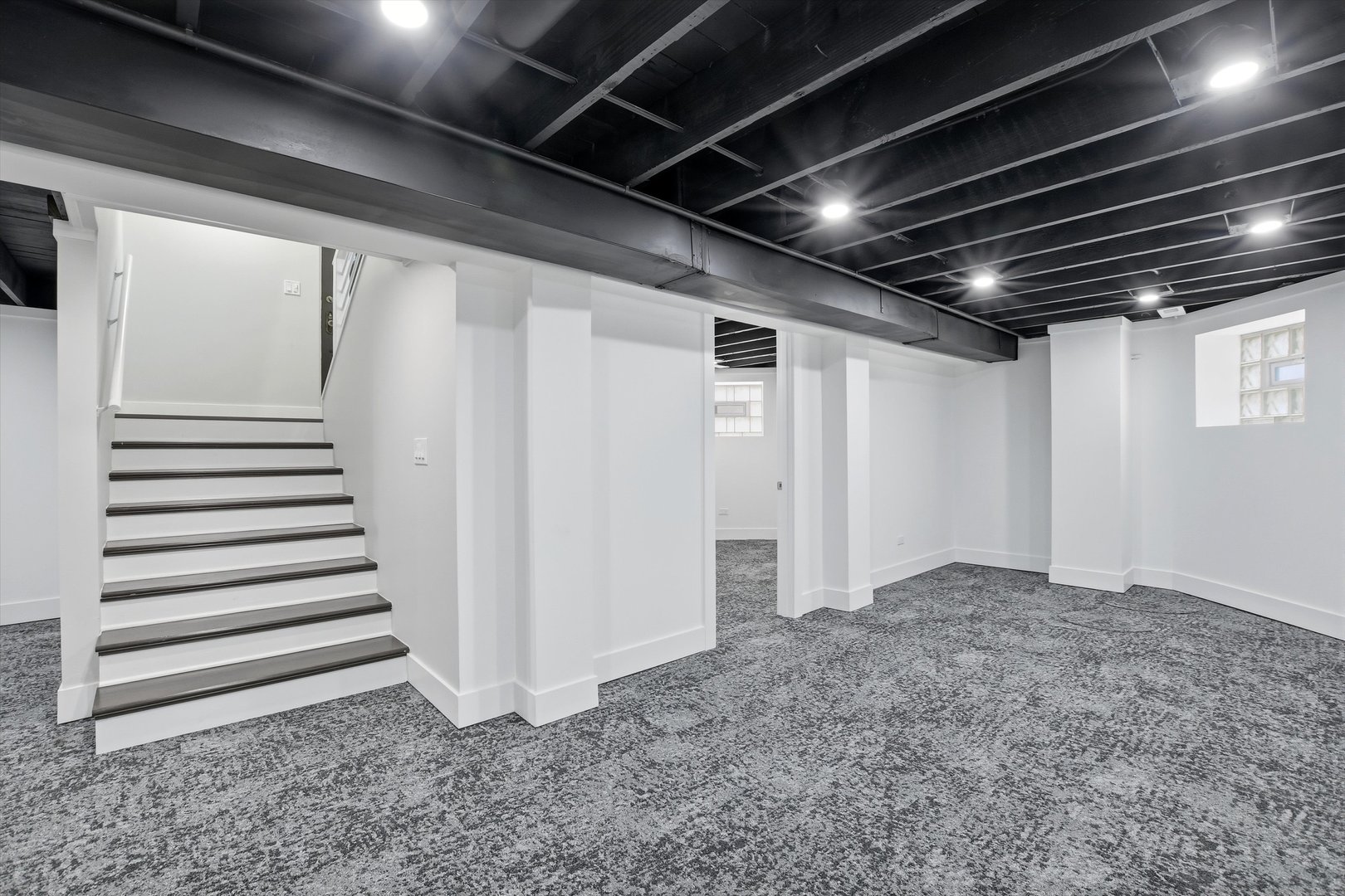 9953 South Prospect Avenue Chicago, IL 60643 - Photo 25 of 35 a view of an empty room