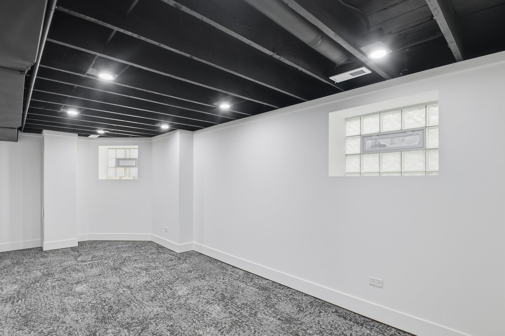 9953 South Prospect Avenue Chicago, IL 60643 - Photo 26 of 35 a view of room