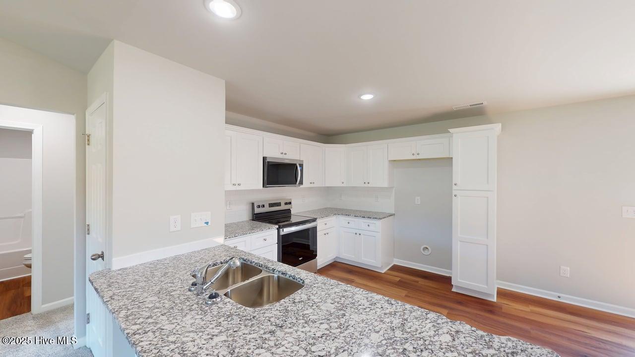 1391 Pinkney Road Pikeville, NC 27863 - Photo 11 of 29 Kitchen