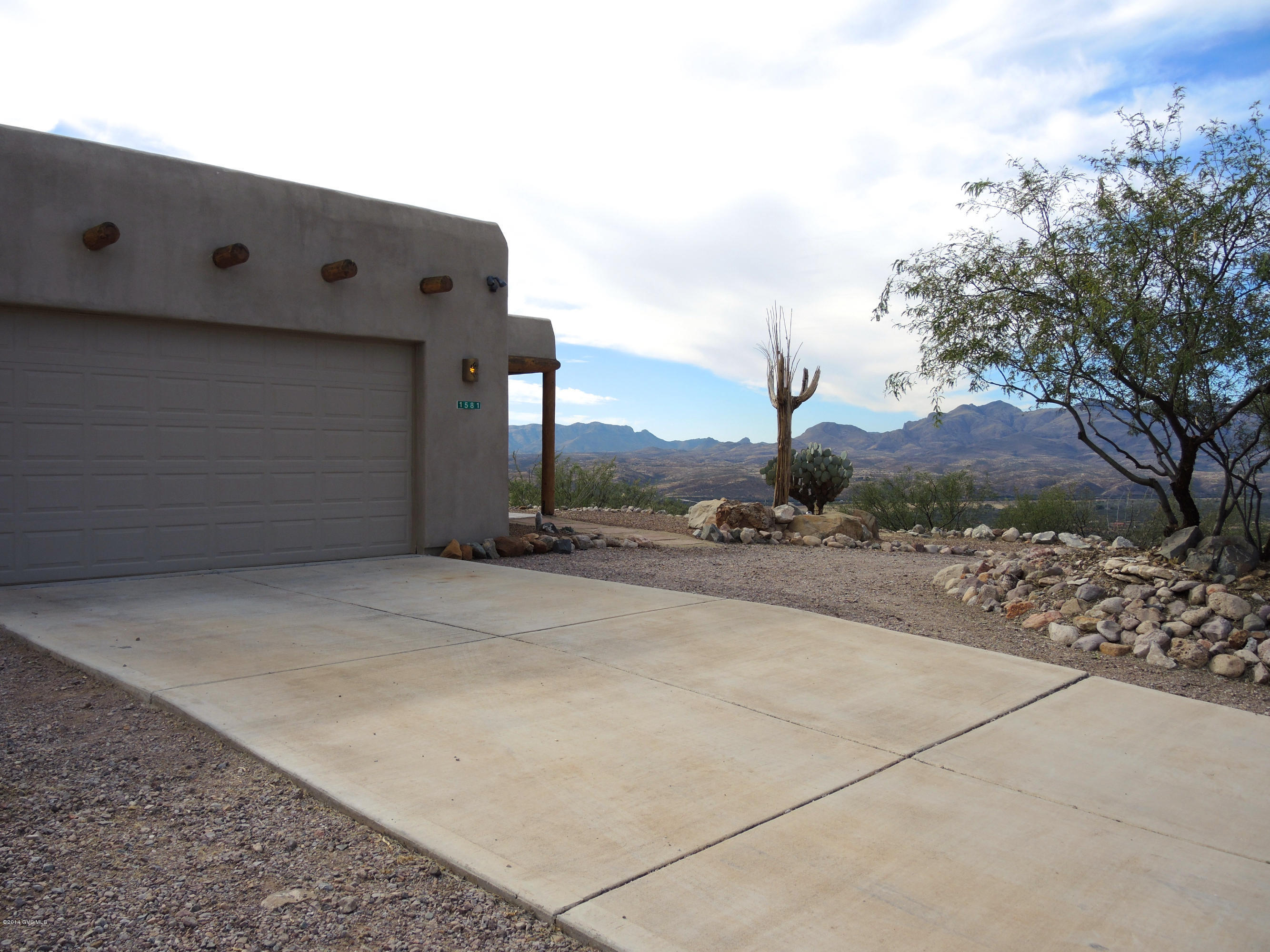 1581 Camino Esturion Rio Rico, AZ 85648 - Photo 14 of 15