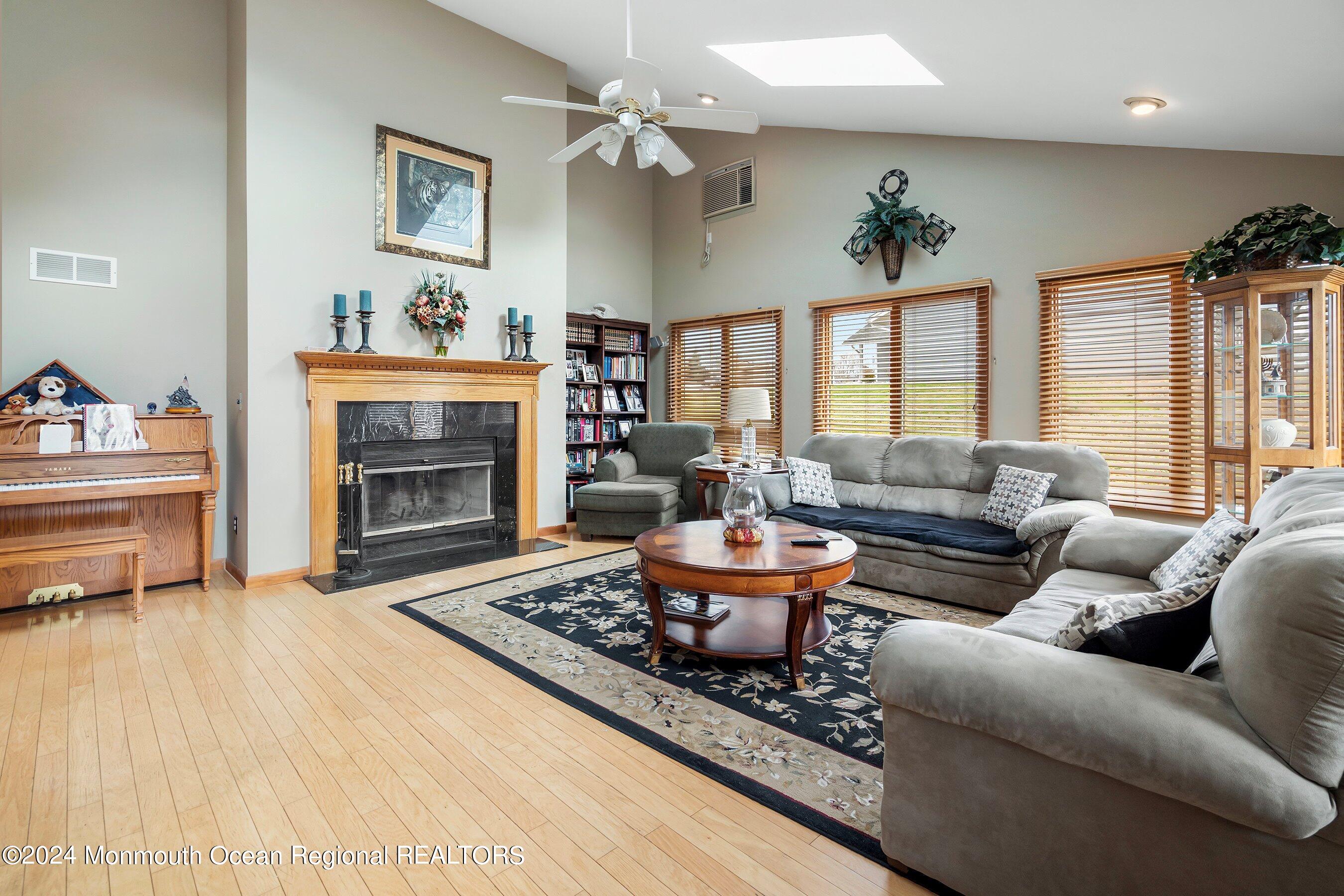 7 Valley Road Manalapan, NJ 07726 - Photo 22 of 35 26-Family 1B