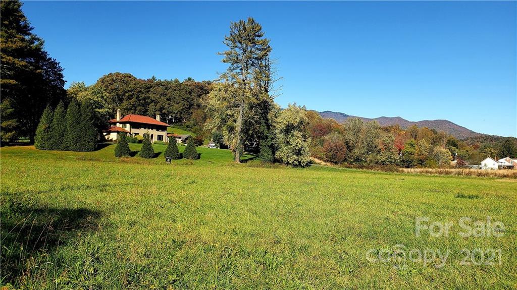 30 Allens Branch Road, Unit 2 Sylva, NC 28779 - Photo 3 of 4 Gallery Image 3