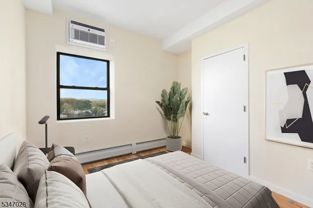 $2,596 | 520 Belleville Avenue, Unit N315, Belleville, NJ 07109