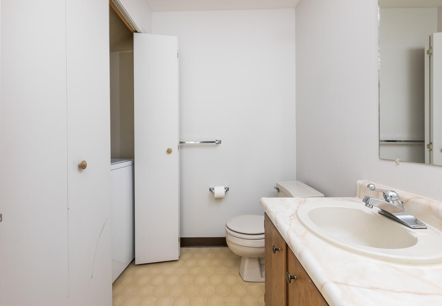 22 Linwood Road, Unit 22 Freeport, ME 04032 - Photo 28 of 37 22 Linwood Rd Freeport ME-large-019-007-