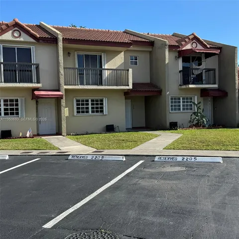 $2,800 | 6255 Southwest 129th Place, Unit 2205, Miami, FL 33183