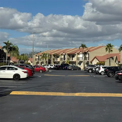 $2,800 | 6255 Southwest 129th Place, Unit 2205, Miami, FL 33183