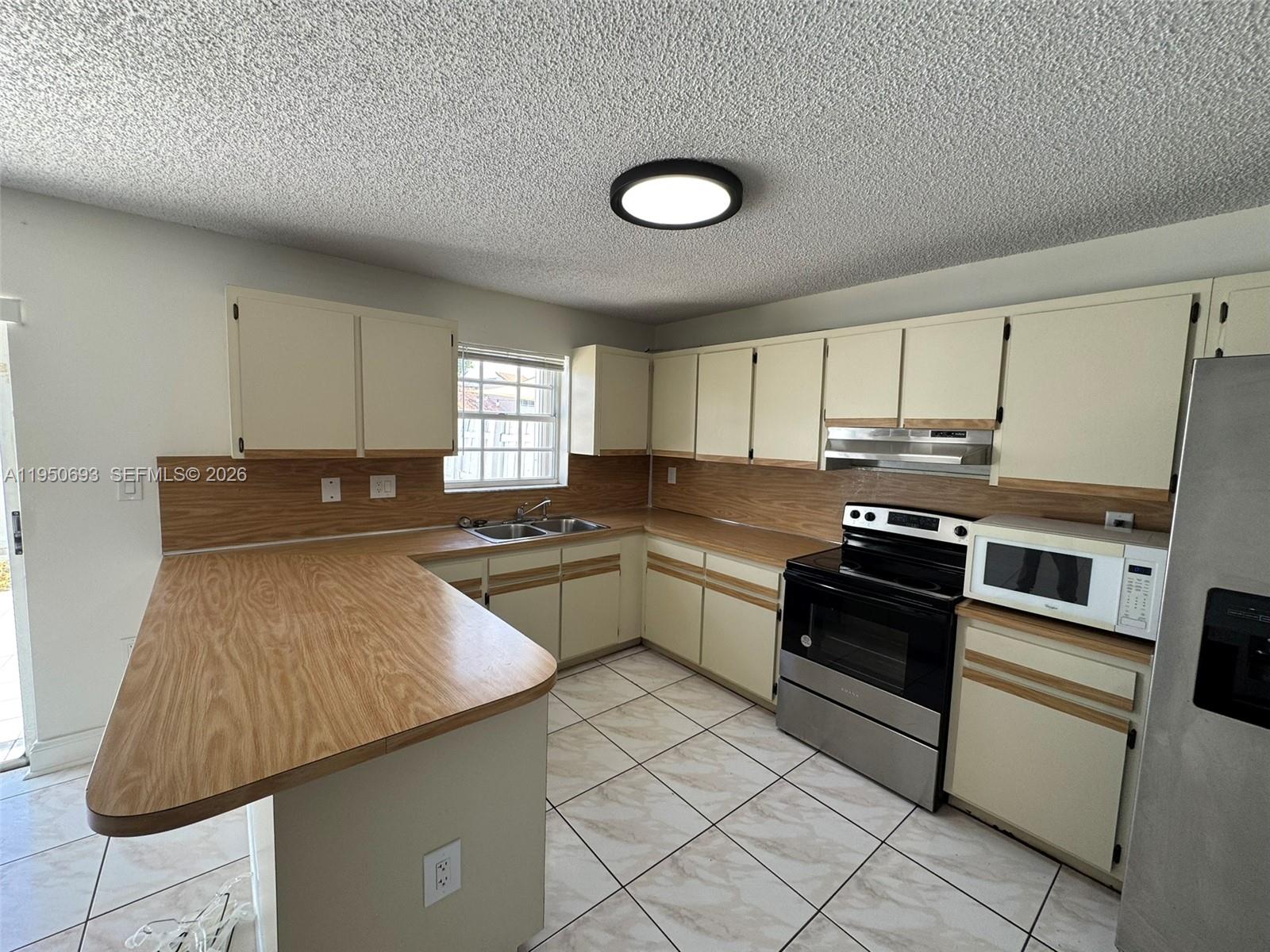 6255 Southwest 129th Place, Unit 2205 Miami, FL 33183 - Photo 8 of 25