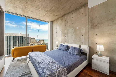 $3,600 | 600 North Fairbanks Court, Unit 3503, Chicago, IL 60611