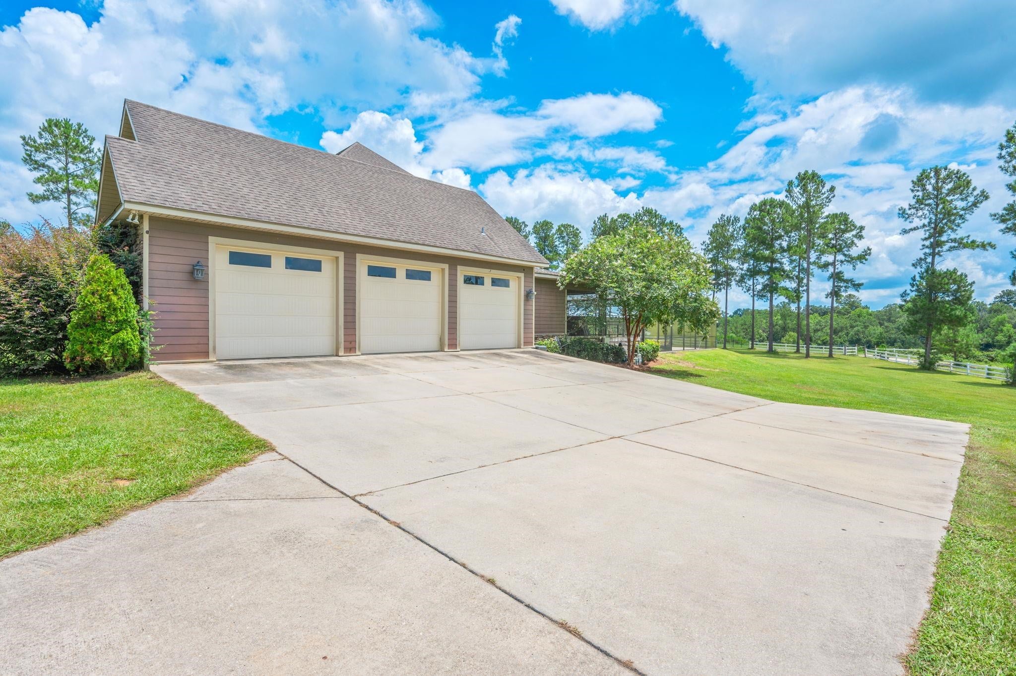 19746 Whatley Road Andalusia, AL 36420 - Photo 5 of 50 Gallery Image 5