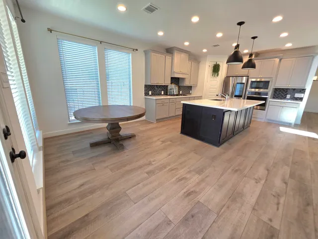 $4,300 | 15365 Legacy Park Way, Magnolia, TX 77354