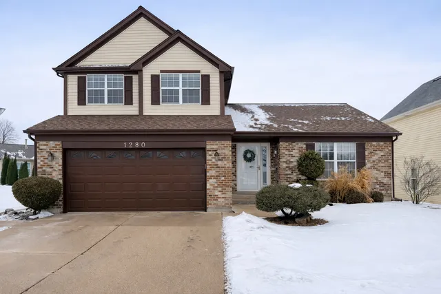 $475,000 | 1280 Clover Lane, Hoffman Estates, IL 60192