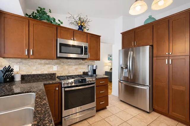 $475,000 | 1280 Clover Lane, Hoffman Estates, IL 60192