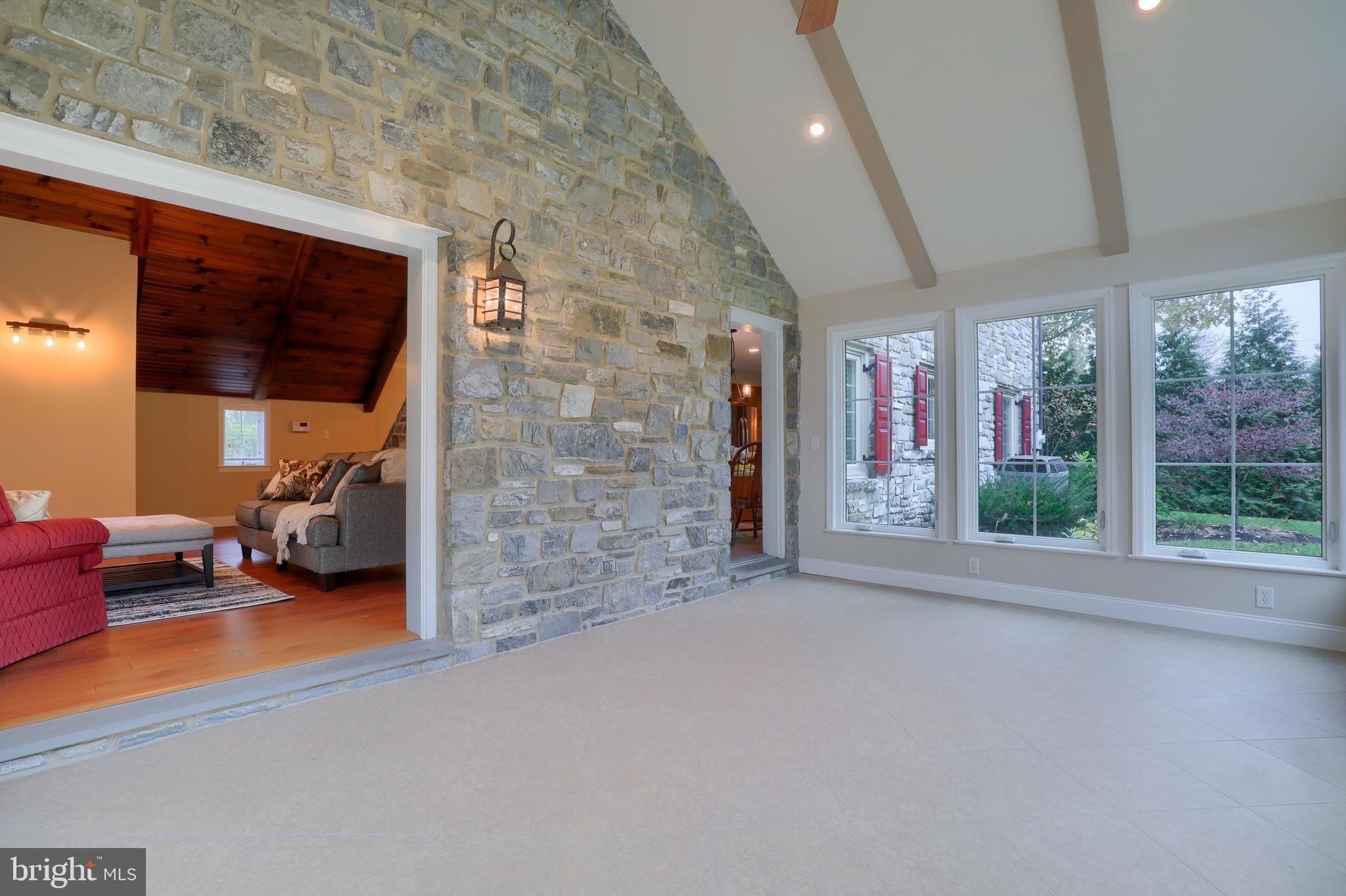 453 Wetherburn Drive Lancaster, PA 17601 - Photo 14 of 35