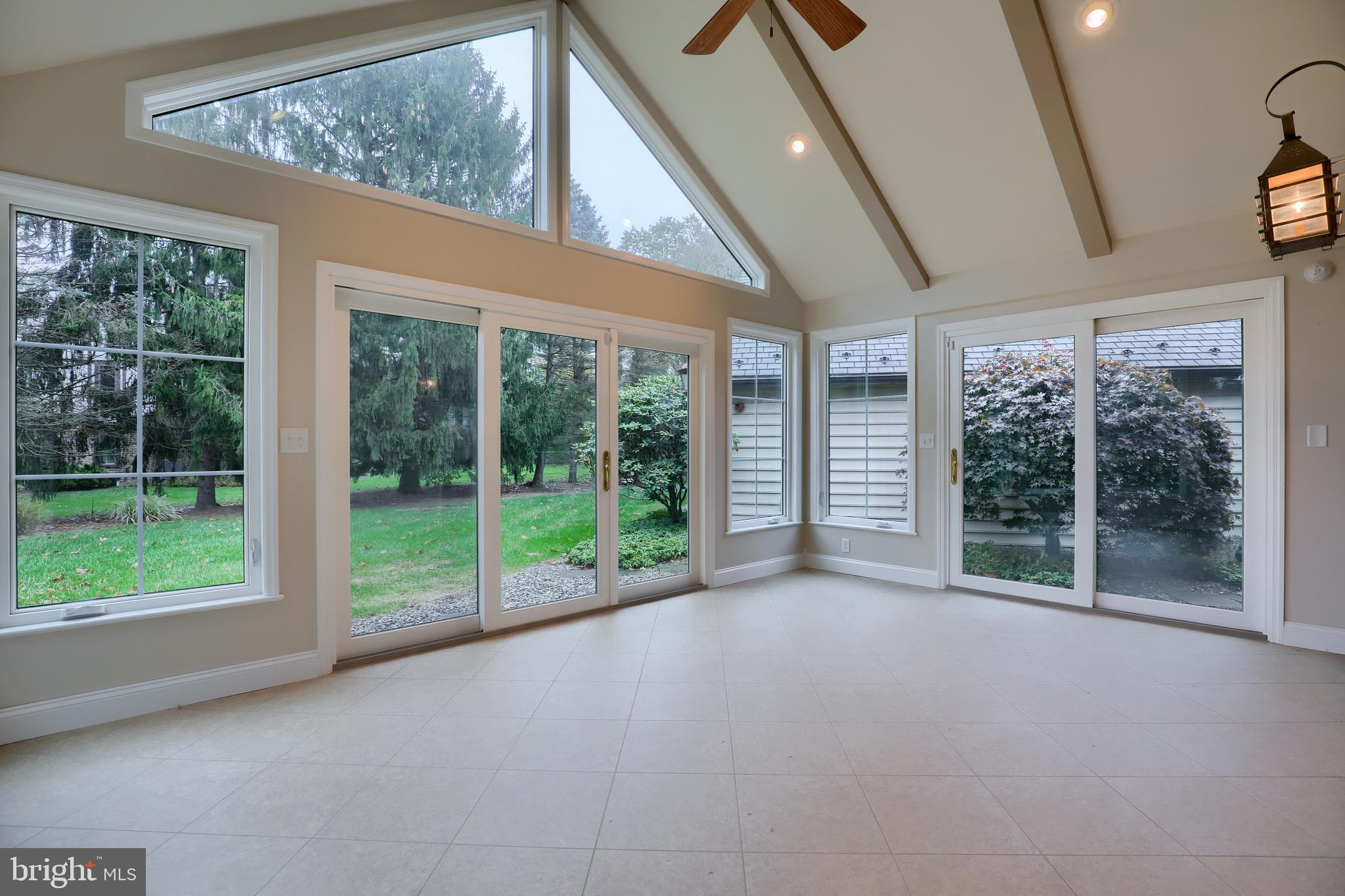 453 Wetherburn Drive Lancaster, PA 17601 - Photo 15 of 35