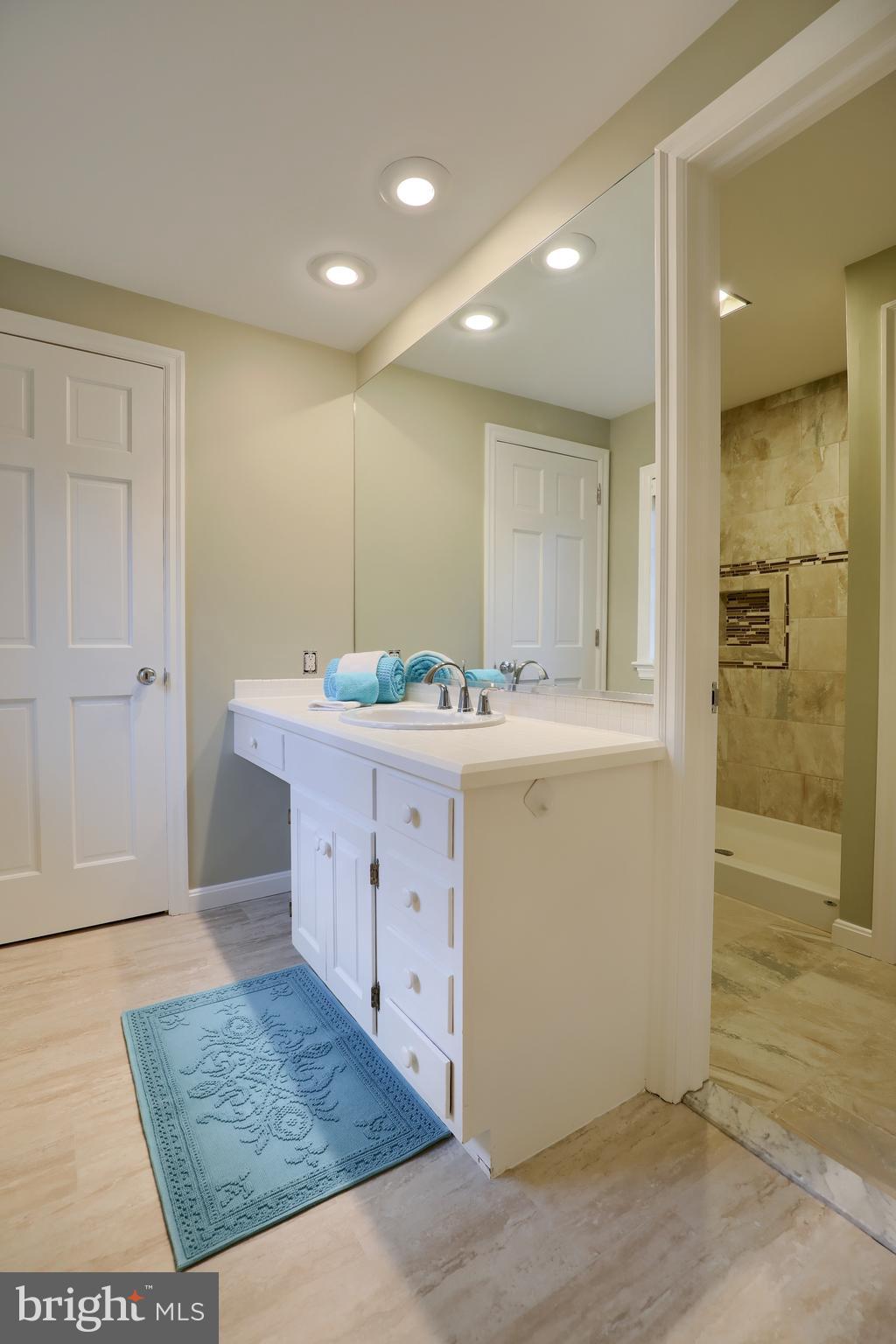 453 Wetherburn Drive Lancaster, PA 17601 - Photo 24 of 35