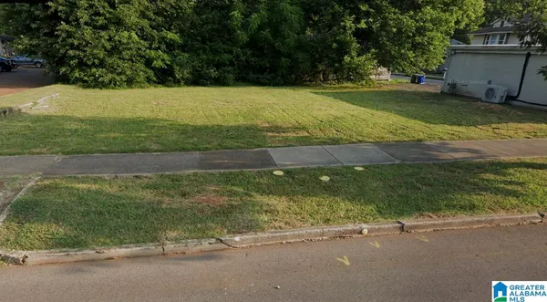 $149,000 | 527 East Tuscaloosa Street, Unit 384, Florence, AL 35630