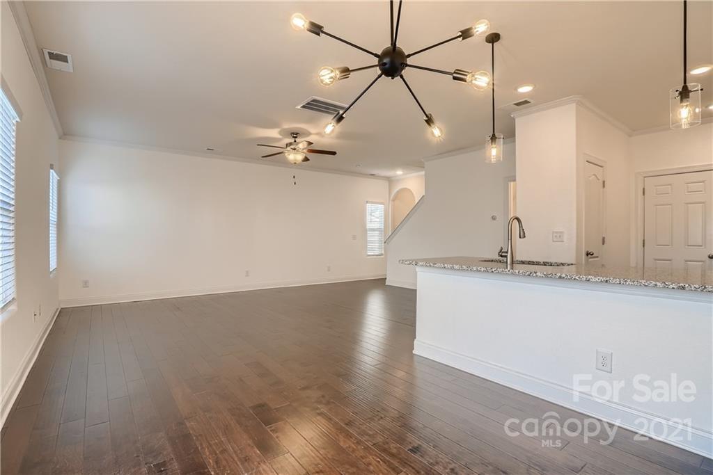 1052 Pecan Ridge Road Fort Mill, SC 29715 - Photo 12 of 32 Gallery Image 12