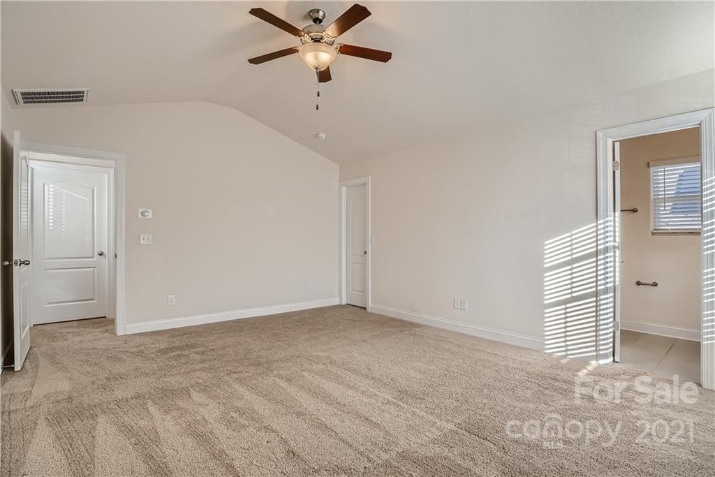 1052 Pecan Ridge Road Fort Mill, SC 29715 - Photo 16 of 32 Gallery Image 16