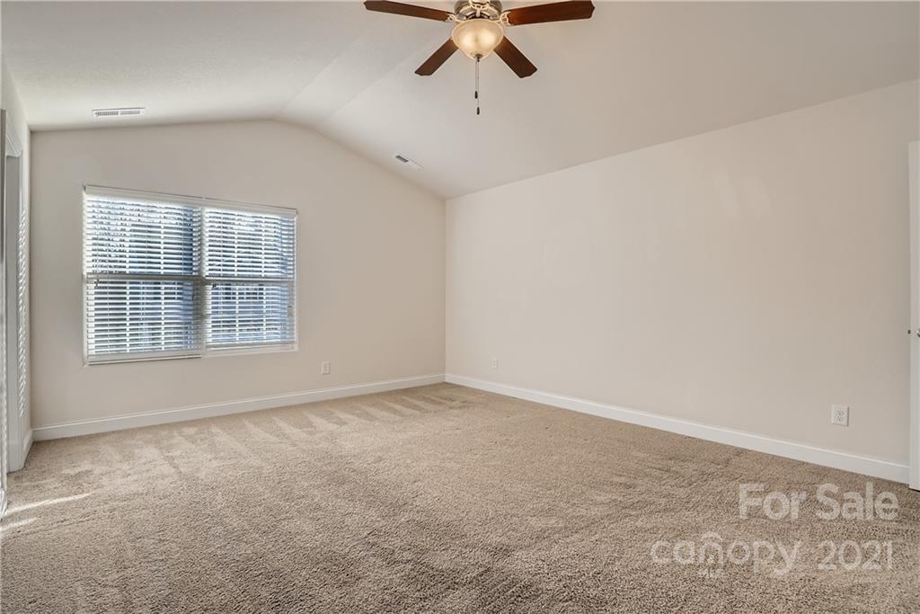 1052 Pecan Ridge Road Fort Mill, SC 29715 - Photo 17 of 32 Gallery Image 17