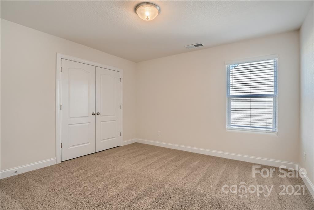 1052 Pecan Ridge Road Fort Mill, SC 29715 - Photo 24 of 32 Gallery Image 24