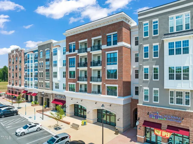 $1,350,000 | 2713 Tunstall Grove Drive, Apex, NC 27523