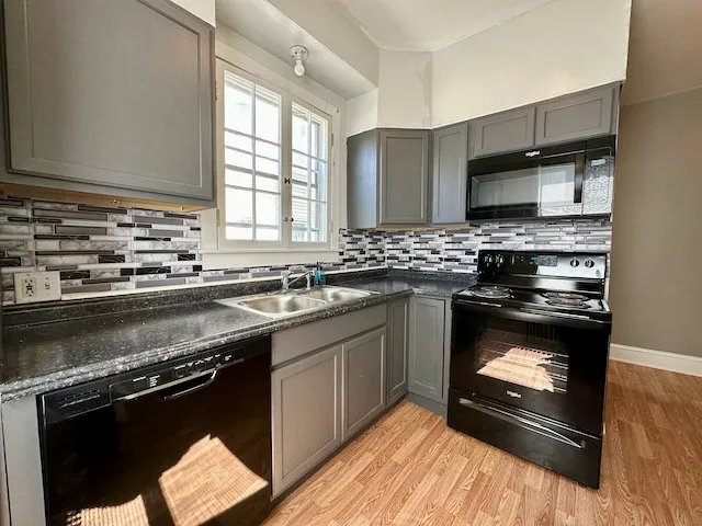 $1,875 | 378 Park Place, Unit 1, Woonsocket, RI 02895