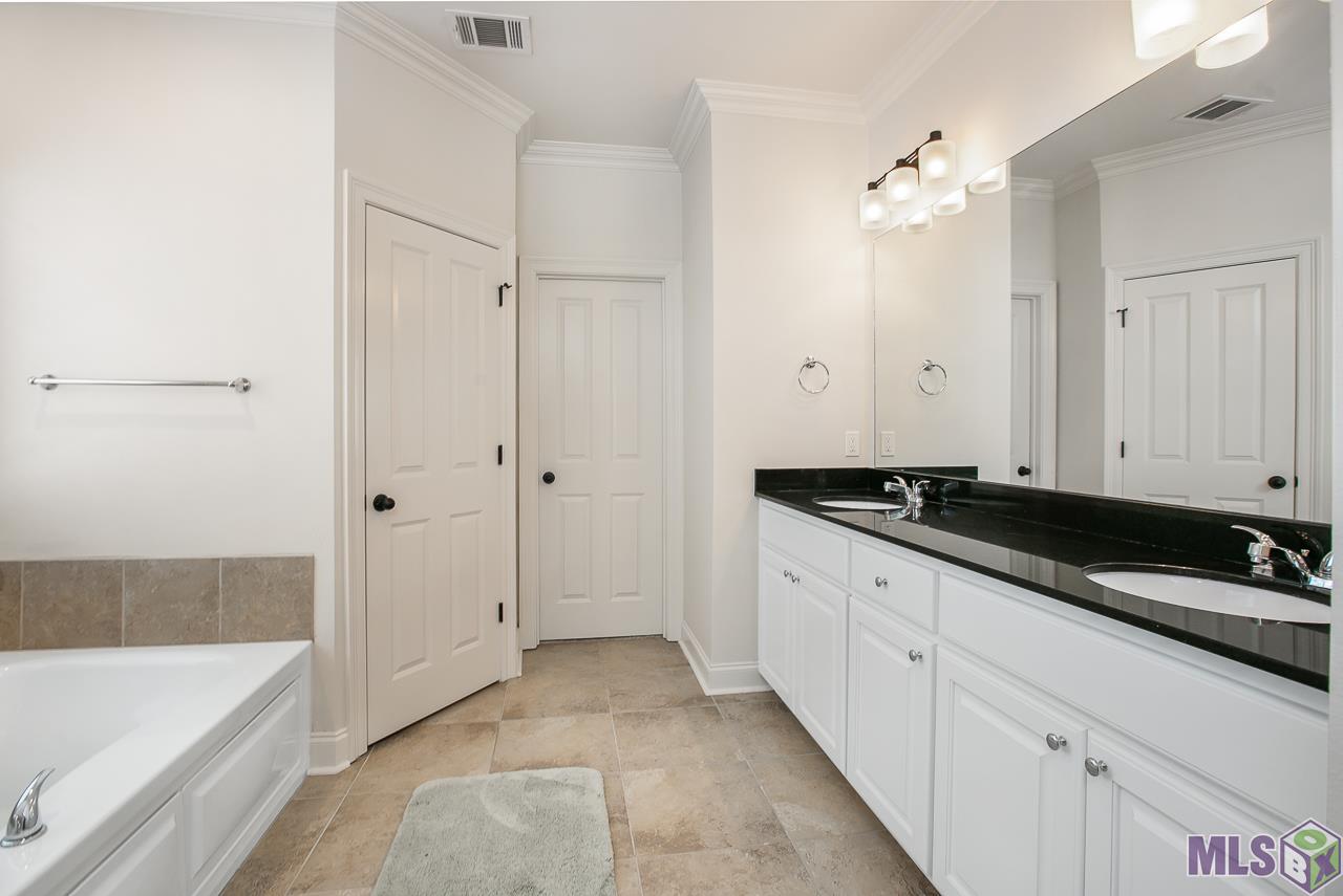 3151 Cypress View Lane Baton Rouge, LA 70810 - Photo 18 of 25 Gallery Image 18
