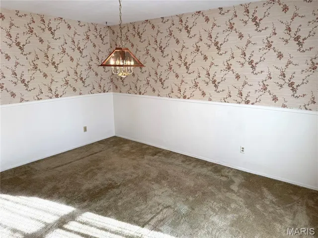 $410,000 | 1018 Julianna Drive, Ballwin, MO 63011