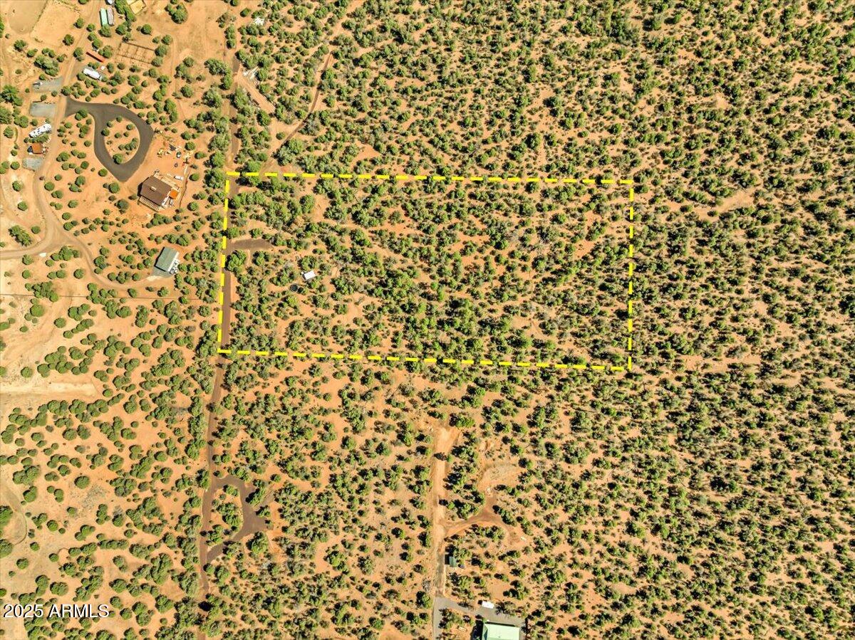 - Tbd Show Low, AZ 85901 - Photo 22 of 41 a bathroom with a shower curtain