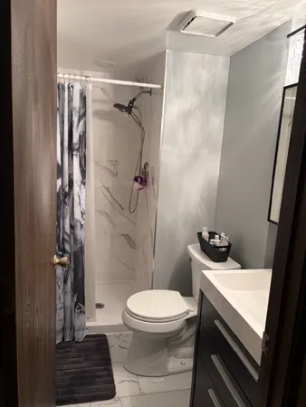 $220,000 | 7006 West 98th Street, Unit 1B, Chicago Ridge, IL 60415