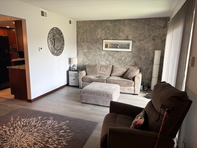 7006 West 98th Street, Unit 1B Chicago Ridge, IL 60415 - Photo 2 of 16