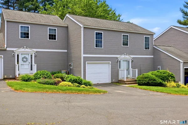 $229,000 | 3 Tanglewood Court, Unit 3, Bloomfield, CT 06002