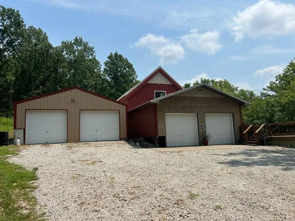 $489,900 | 6768 Lawson Road, Mountain Grove, MO 65711