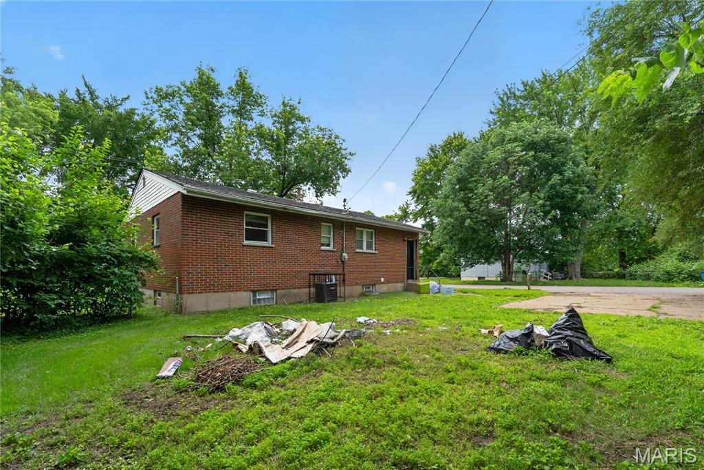11617 Larimore Road St. Louis, MO 63138 - Photo 7 of 31