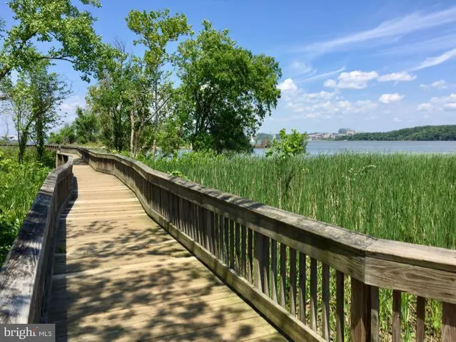 $322,000 | 6609 Potomac Avenue, Unit B1, Alexandria, VA 22307