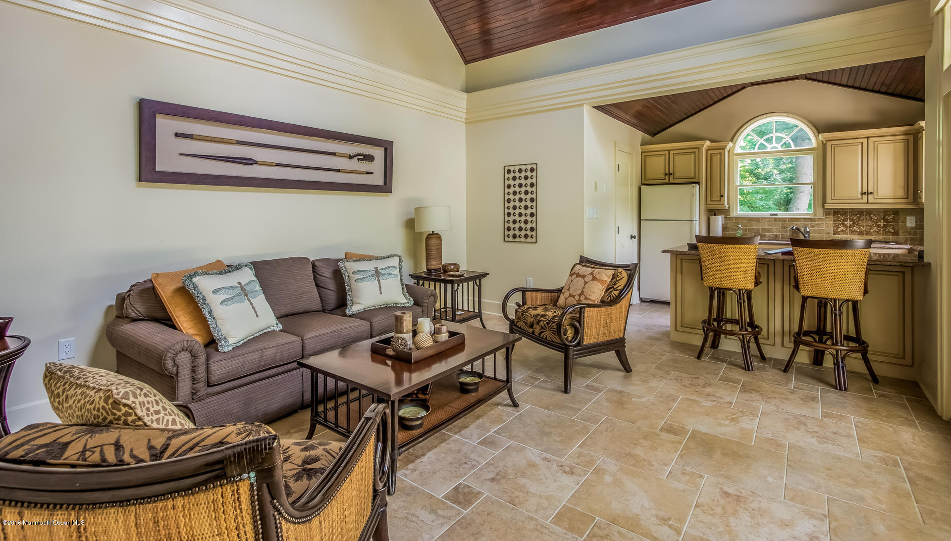 133 Ridge Road Rumson, NJ 07760 - Photo 15 of 20 088-Living_Room-1737039-medium